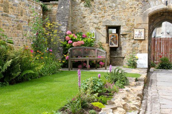 St. Margaret's Chapel & Magdalene Almshouses